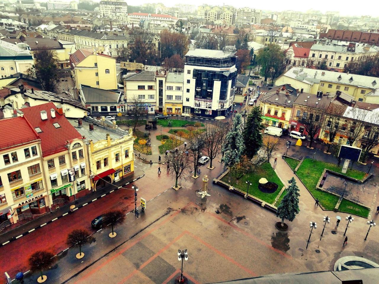 Apartment In The City Center İvano-Frankivsk Dış mekan fotoğraf